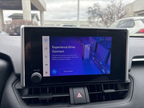 Used 2024 Toyota RAV4 LE image 17