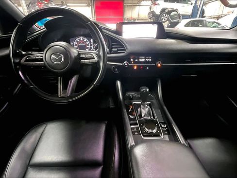 Used 2021 MAZDA MAZDA3 s image 13