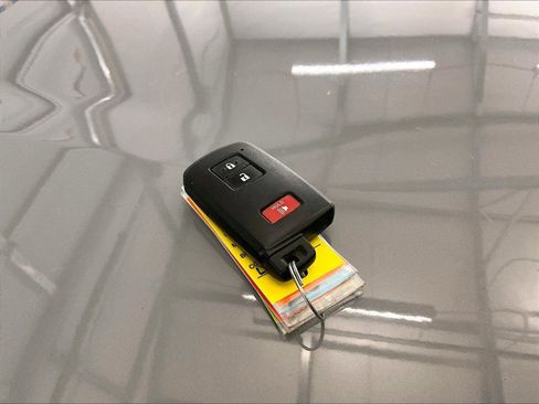 Used 2020 Toyota Tacoma TRD Off-Road image 10