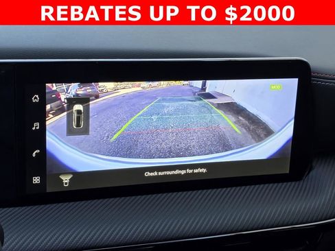 New 2026 Nissan Kicks SR FWD image 18