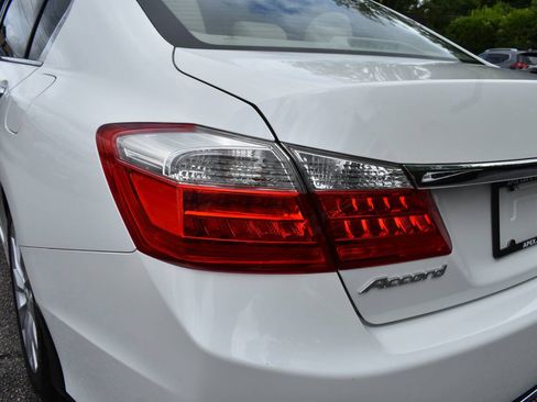 Used 2013 Honda Accord EX-L image 34