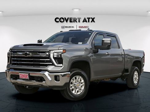 Used 2025 Chevrolet Silverado 2500 LTZ AWD/4WD image 2