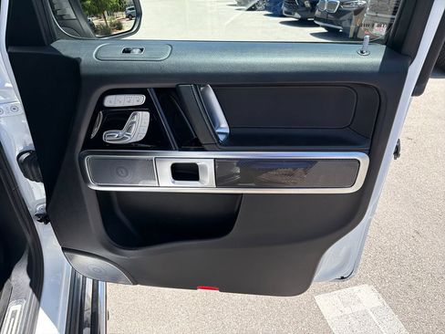 Used 2020 Mercedes-Benz G 550 w/ Exclusive Interior Package image 39