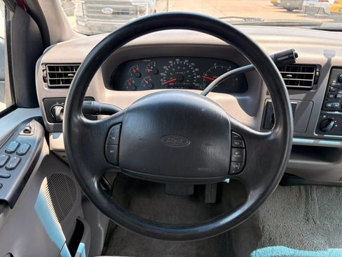 Used 2001 Ford F350 4x4 Crew Cab Super Duty image 17