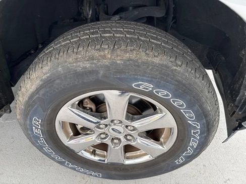Used 2019 Ford F150 XLT w/ Equipment Group 302A Luxury AWD/4WD image 10
