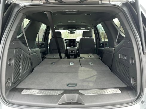 Certified 2025 GMC Yukon Denali AWD/4WD image 7