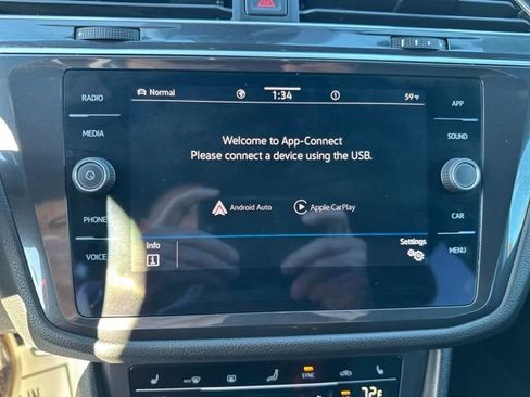 Certified 2024 Volkswagen Tiguan SE R-Line image 25