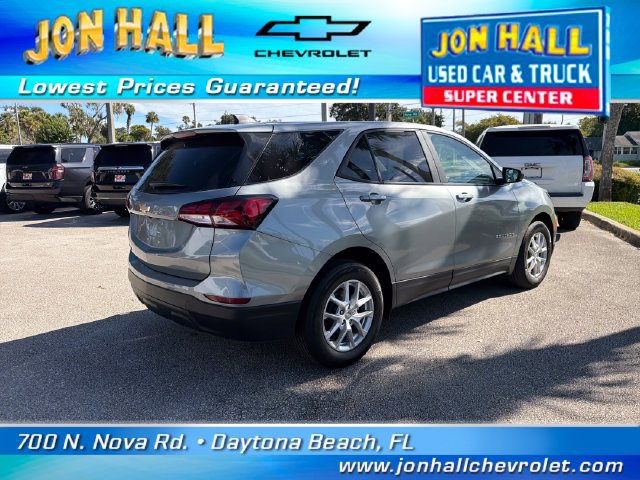 Used 2024 Chevrolet Equinox LS w/ LS Convenience Package FWD image 9
