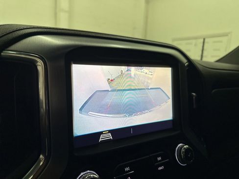 Used 2020 GMC Sierra 1500 Elevation RWD image 40