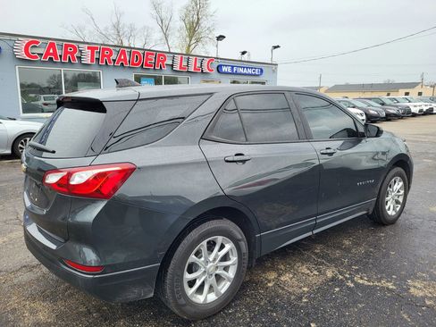 Used 2021 Chevrolet Equinox LS FWD image 5