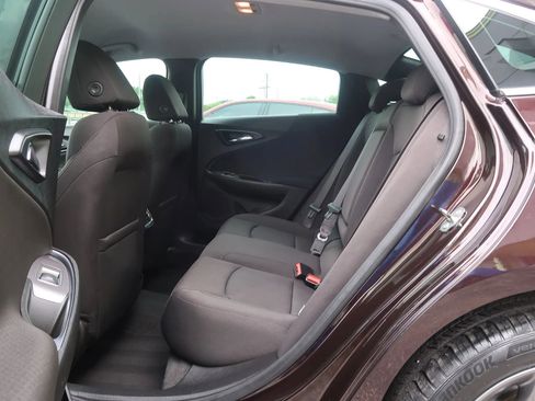 Used 2020 Chevrolet Malibu LT image 19