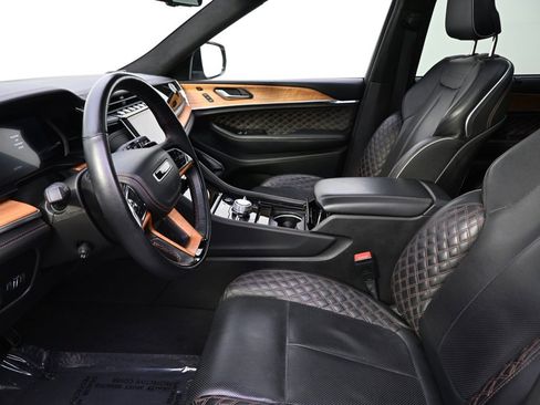 Used 2023 Jeep Grand Cherokee L Summit image 13