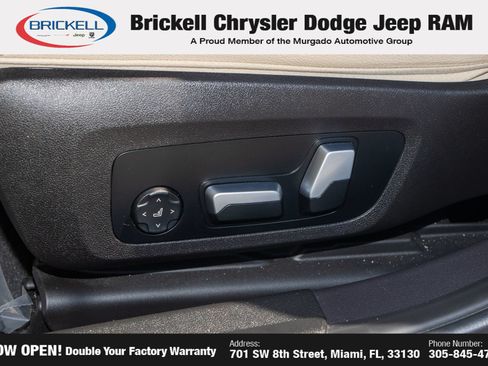 Used 2023 BMW 330e w/ Driving Assistance Package RWD image 18