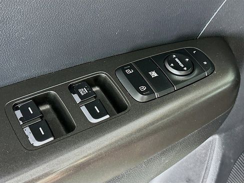 Used 2017 Kia Sportage LX FWD image 18