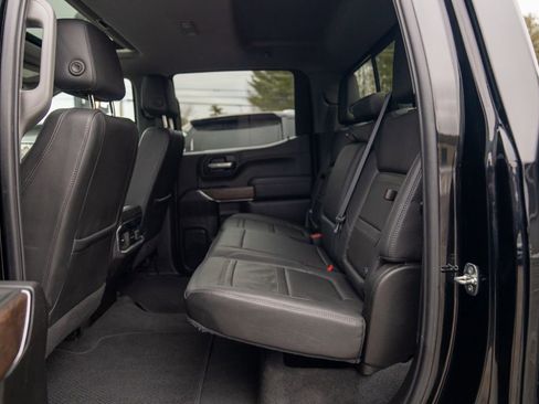 Used 2022 GMC Sierra 1500 Denali w/ Denali Premium Package image 19