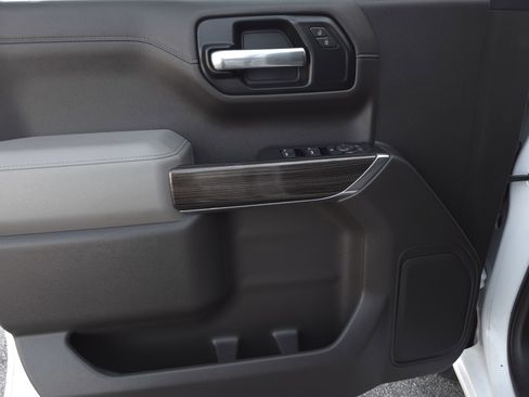 Used 2021 Chevrolet Silverado 1500 LT w/ All Star Edition Plus image 25