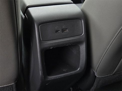 Used 2025 Chevrolet Trax ACTIV w/ Sunroof Package image 14