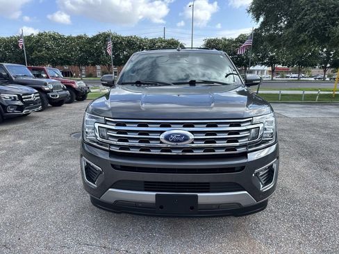Used 2020 Ford Expedition Limited w/ Texas Edition Package RWD image 2