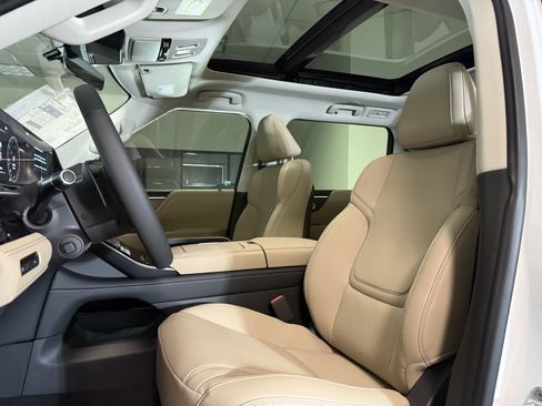 New 2026 INFINITI QX80 Pure RWD image 13