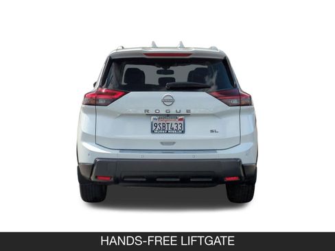 Certified 2025 Nissan Rogue SL w/ Tech Package image 9
