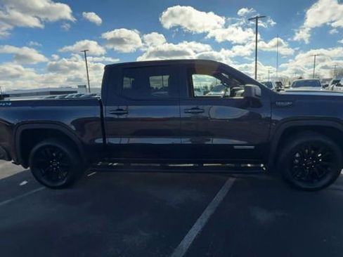 Used 2023 GMC Sierra 1500 Elevation image 9