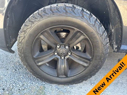 Used 2014 RAM 1500 Sport w/ Sport Premium Group image 9