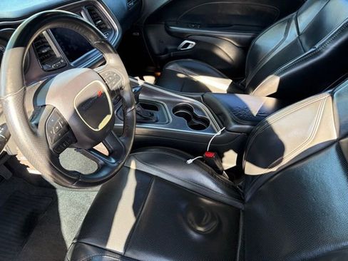 Used 2018 Dodge Challenger SXT Plus image 13