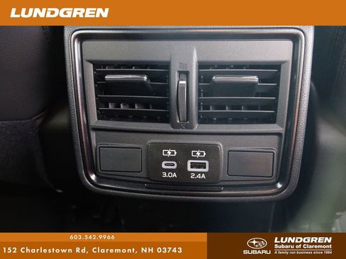 Certified 2025 Subaru Forester Limited image 29