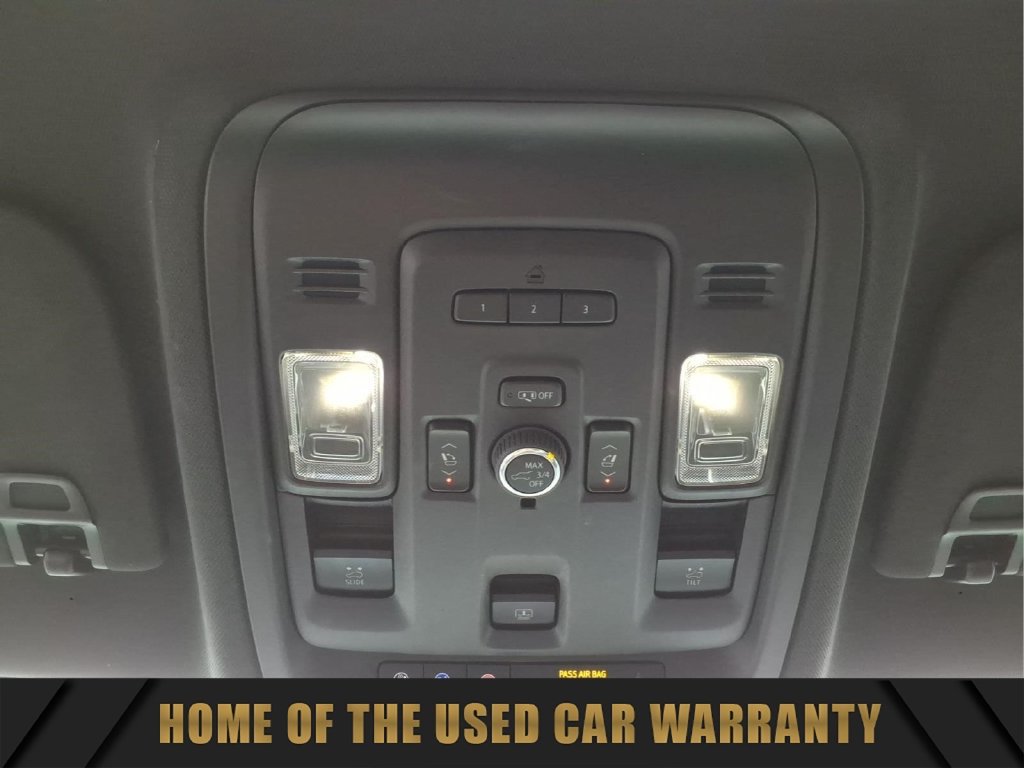 Used 2023 Chevrolet Suburban LT w/ LT Signature Plus Package AWD/4WD image 25
