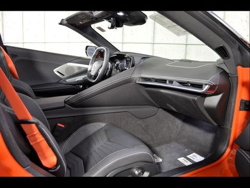 New 2025 Chevrolet Corvette Stingray Premium Conv w/ Z51 Performance Package image 22