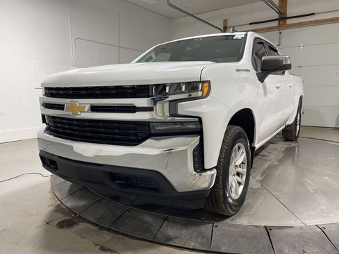 Used 2021 Chevrolet Silverado 1500 LT image 3