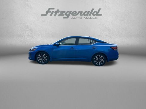 Used 2024 Nissan Sentra SV w/ SV Premium Package image 4