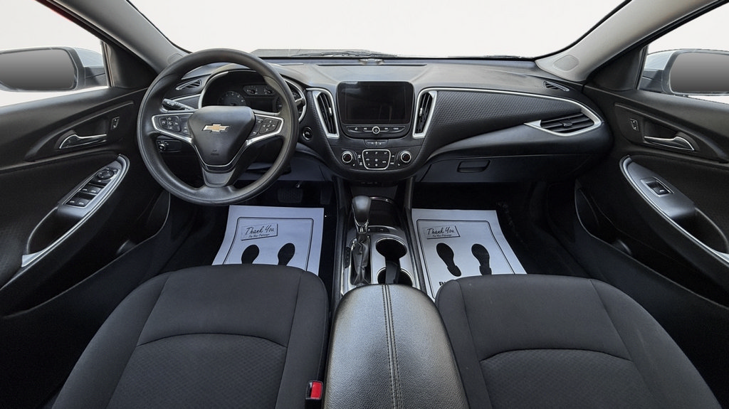 Used 2023 Chevrolet Malibu LT w/ Driver Confidence Package FWD image 16