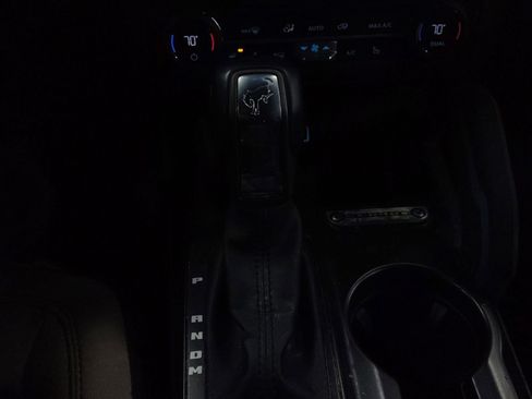 Used 2023 Ford Bronco Wildtrak image 12