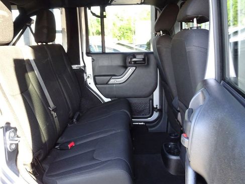 Used 2017 Jeep Wrangler Unlimited Sport w/ Quick Order Package 24S image 11