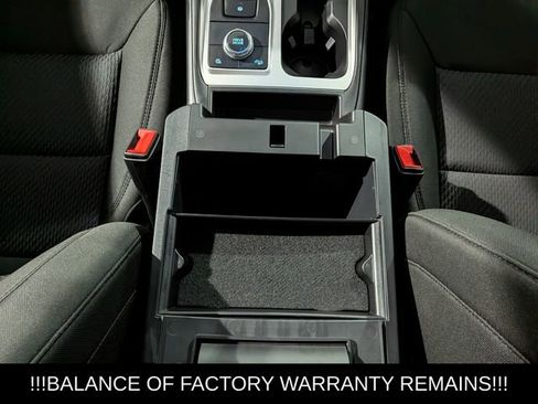 Used 2023 Ford Explorer XLT image 32