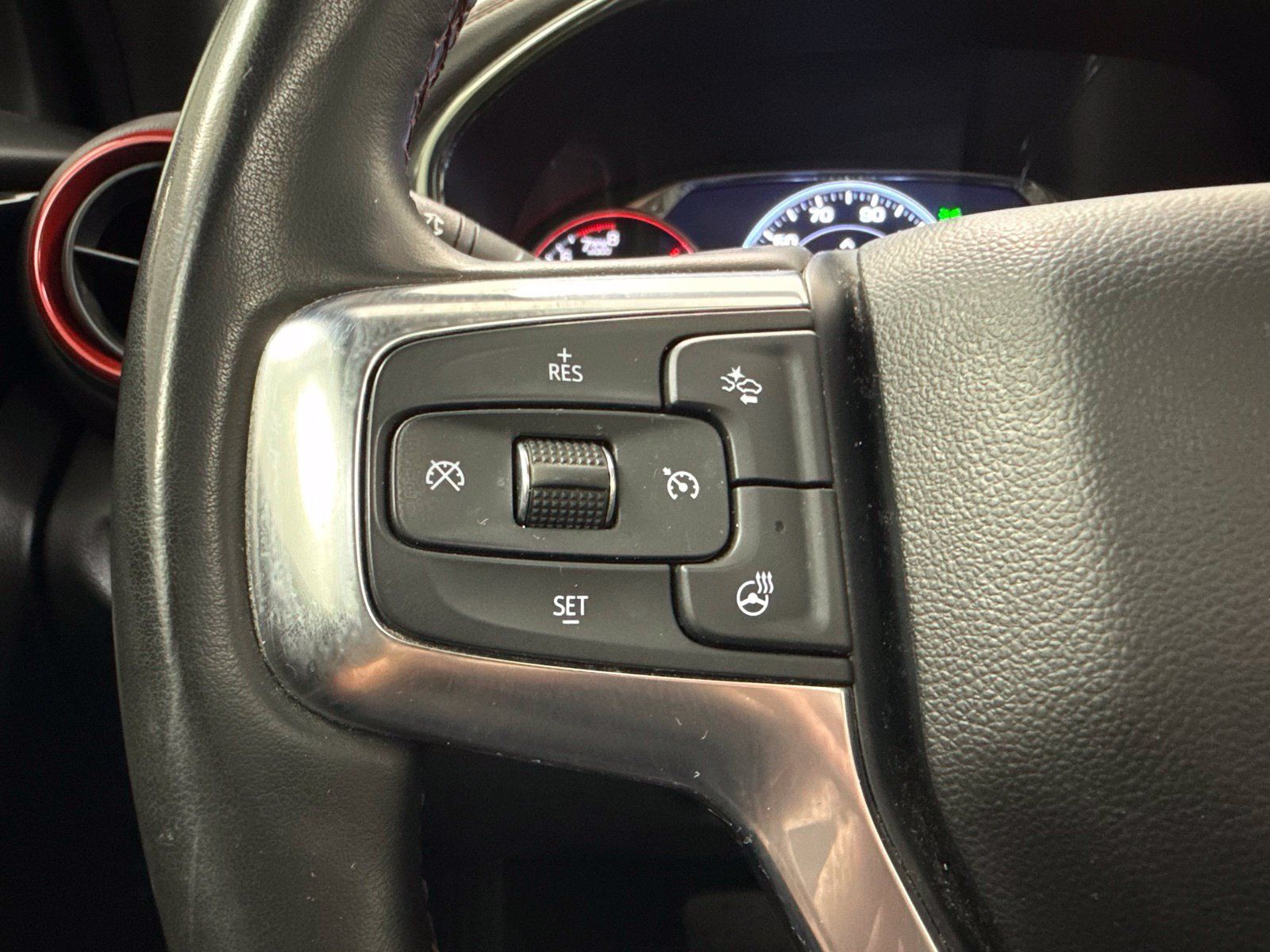 Used 2024 Chevrolet Blazer RS w/ Enhanced Convenience Package FWD image 19