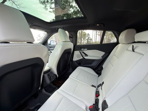 New 2026 BMW X2 xDrive28i w/ Technology Package image 15