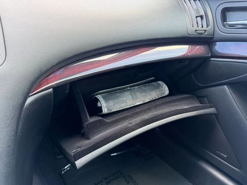 Used 2013 INFINITI G37 Convertible w/ Premium Pkg RWD image 30