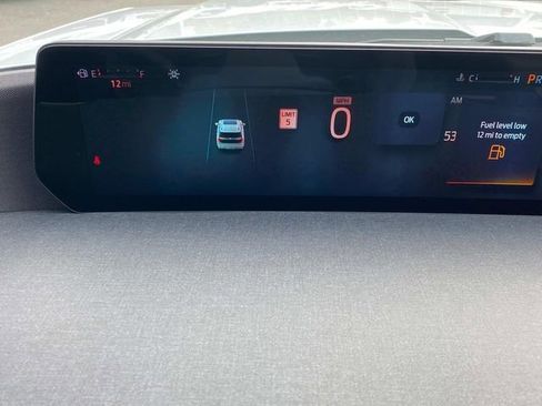 New 2025 Ford Expedition Active RWD image 16