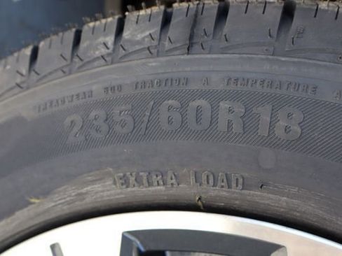 Used 2021 Nissan Rogue SV image 42