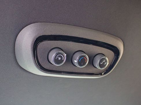 Used 2021 Dodge Durango SRT Hellcat w/ Technology Group image 35