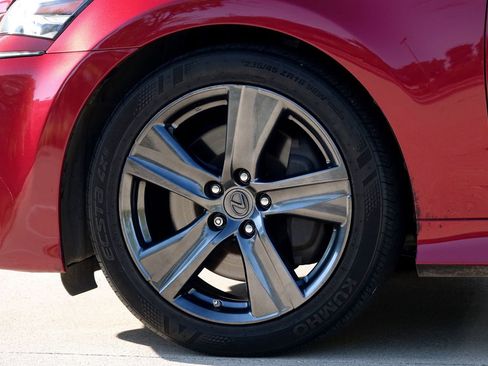 Used 2016 Lexus GS 200t image 24