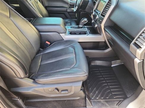 Used 2019 Ford F150 Platinum image 27