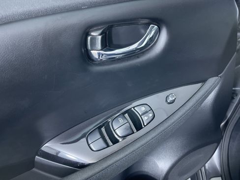 Certified 2024 Nissan Leaf SV Plus FWD image 13