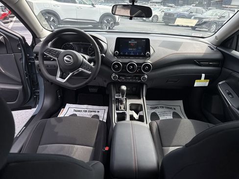 New 2025 Nissan Sentra SR FWD image 14