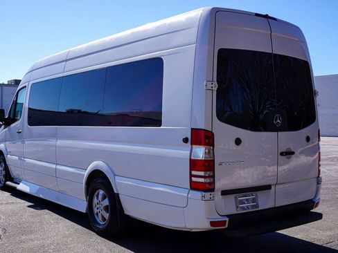 Used 2015 Mercedes-Benz Sprinter 2500 image 6