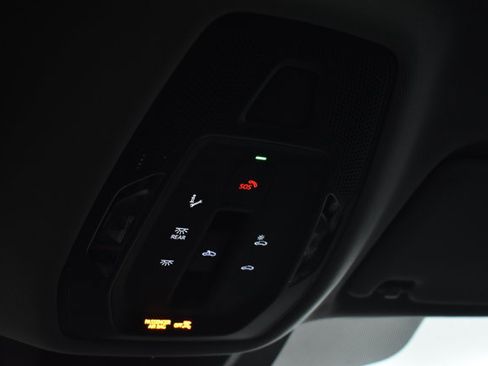 Used 2025 Audi Q5 Premium AWD/4WD image 44