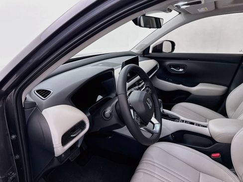 Certified 2026 Honda HR-V EX-L image 9