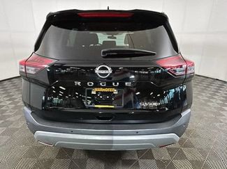 Used 2023 Nissan Rogue SV AWD/4WD video 3